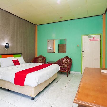 Reddoorz Syariah At Hotel Matahari 2 Jambi Exteriör bild