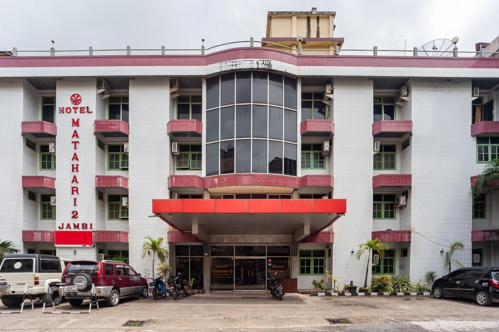 Reddoorz Syariah At Hotel Matahari 2 Jambi Exteriör bild